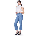 Organic cotton denim to make sustainable, responsible and eco-friendly cropped jeans